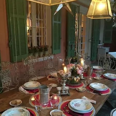 Charming Provencal Mas With Amazing Sea View And Pool 度假居 *