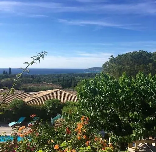 Casa vacanze Charming Provencal Mas With Amazing Sea View And Pool