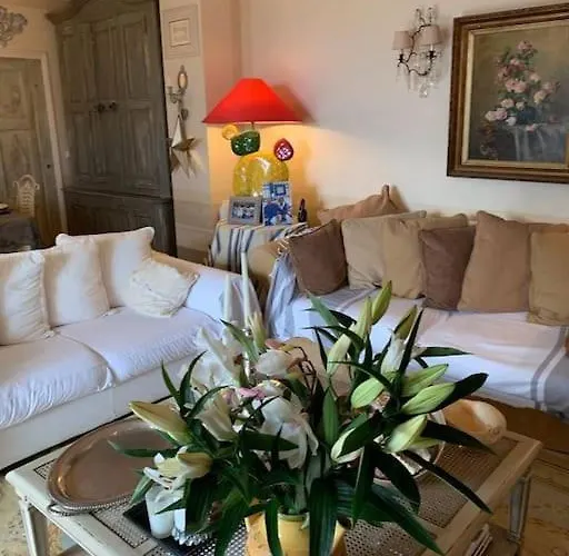 Charming Provencal Mas With Amazing Sea View And Pool * Saint-Tropez