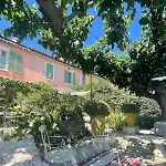 Dom wakacyjny Charming Provencal Mas With Amazing Sea View And Pool Saint-Tropez
