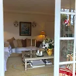 Semesterbostad Charming Provencal Mas With Amazing Sea View And Pool