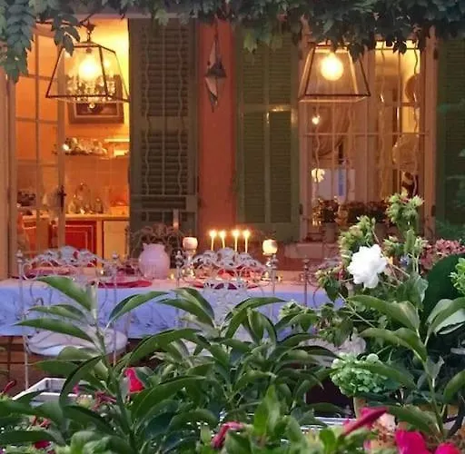 Charming Provencal Mas With Amazing Sea View And Pool Ferienhaus